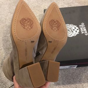 vince camuto salali